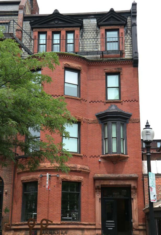 Stylish Studio On Newbury Street, #10 Boston Bagian luar foto