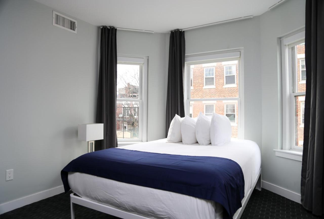 Stylish Studio On Newbury Street, #10 Boston Bagian luar foto